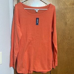 NWT womens lose L old navy light weight sweater.
